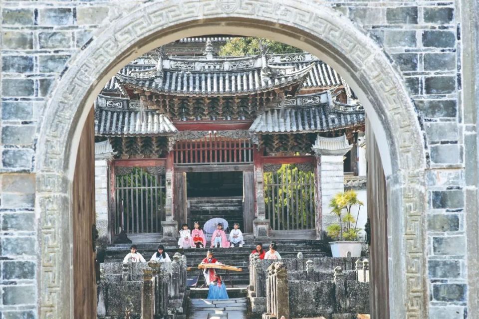 江西文青園林古建工程產品圖庫 傳統(tǒng)匠藝與生態(tài)綠化的完美融合